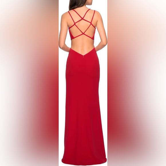 High Slit Strappy Back Gown Red
LA FEMME - Picture 3 of 9